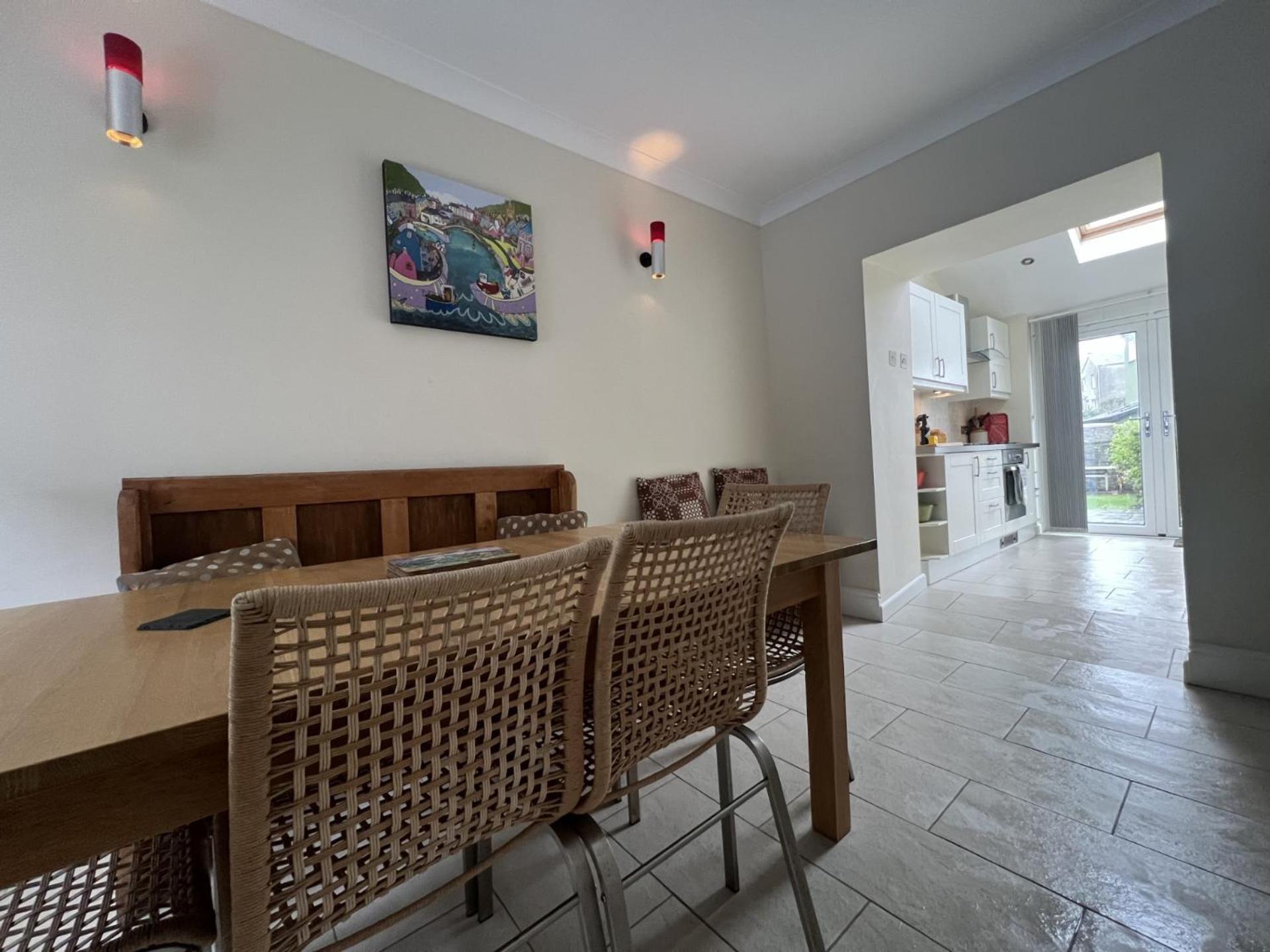 Nant Meigan, Georgian Townhouse In Centre Of Aberaeron, Dog Friendly * Aberaeron